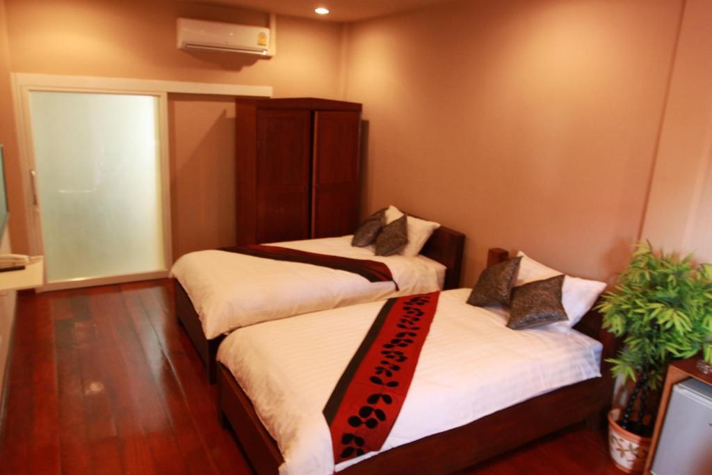 Hotel Thongran'S House Chiang Mai Habitación foto